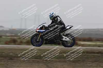 media/Nov-29-2025-TrackDaz (Sat) [[10ae2d9bce]]/C Group/Session 4 (Wheelie Bump)/